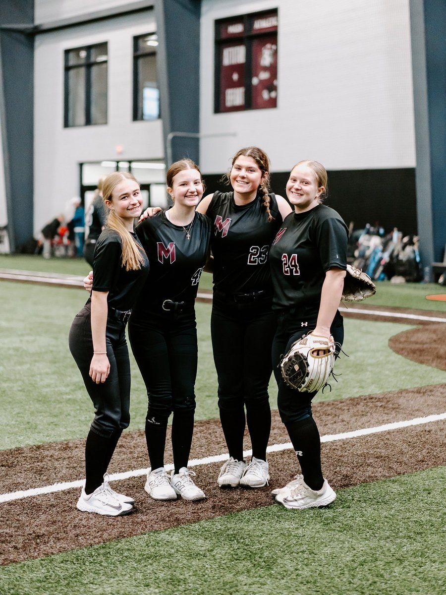 MASH Softball tweet media