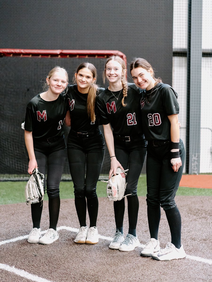 MASH Softball tweet media