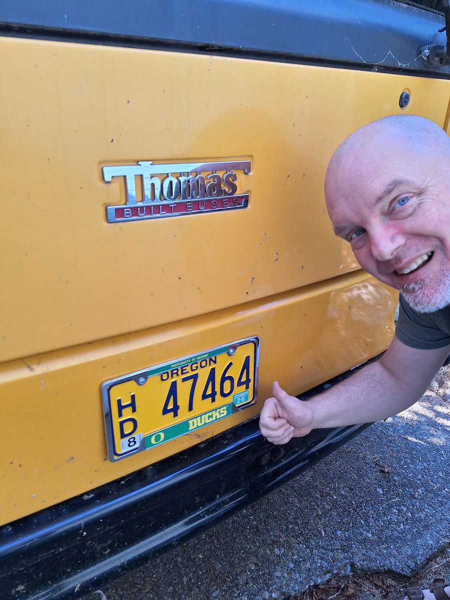 No Rain "The Bus" tweet media