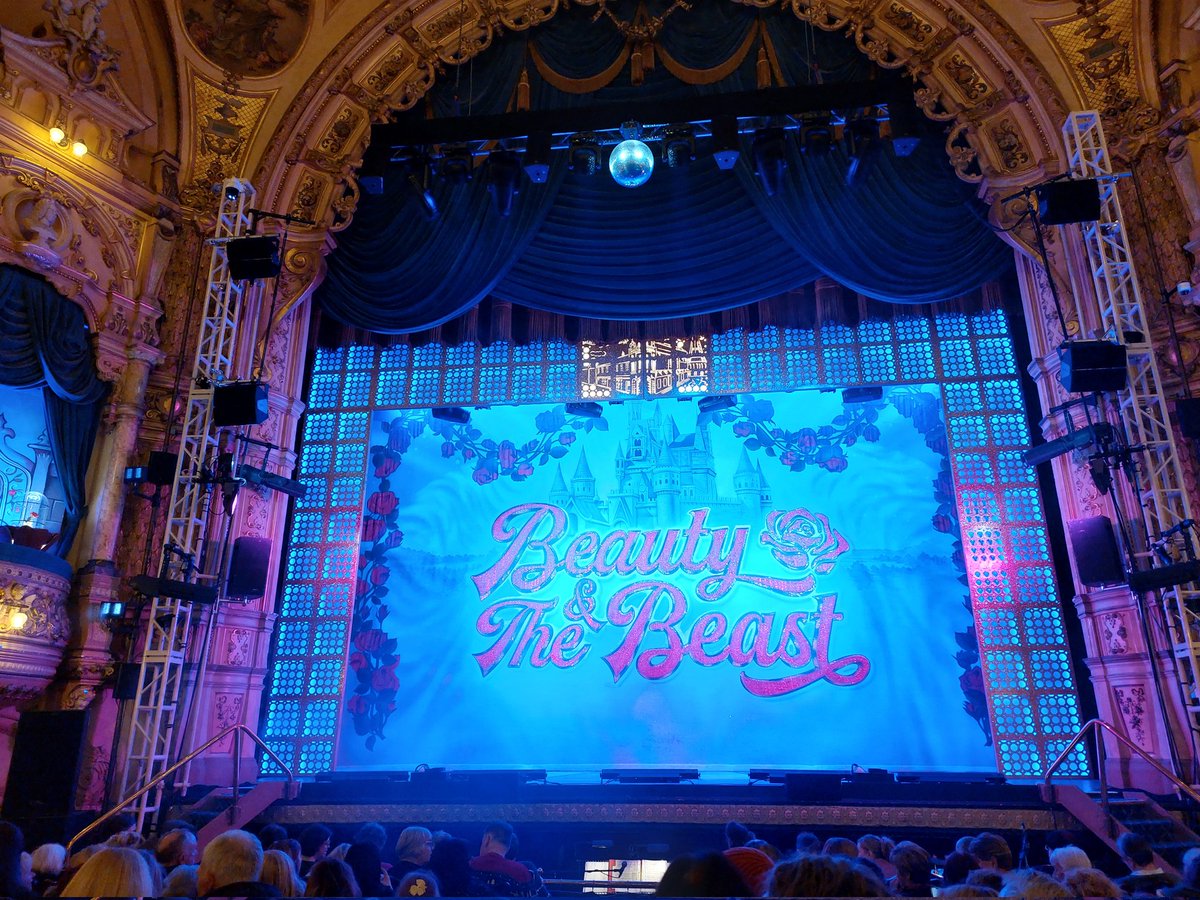 PantoCME's tweet photo. Panto 23 an early start for Blackpool @Grand_Theatre for Beauty and the Beast.  Well worth the journey, and it was great to catch up with David Alcock for a lovely Italian meal.  Delighted to see legendary Betty Legs Diamond as Polly La Plonk and award winning @steveroylecomic https://t.co/MrwTCKkwdg