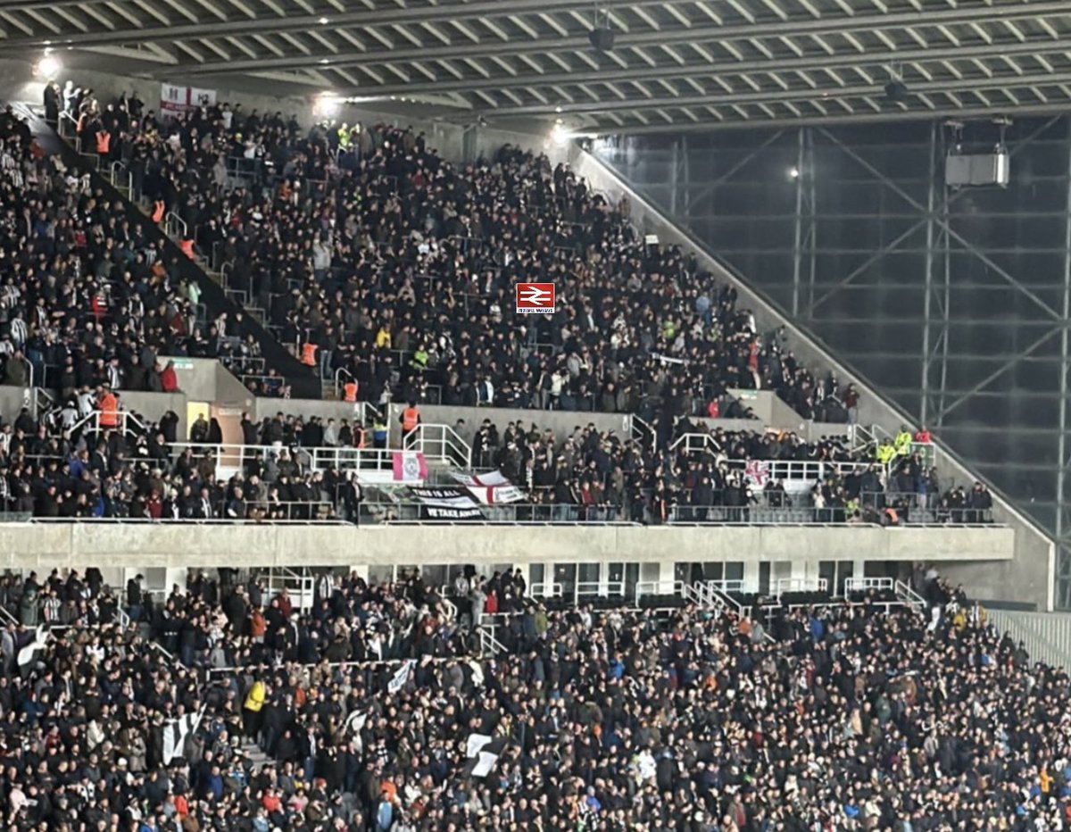 footyawayday's tweet photo. Fulham fans who have made the long trip to Newcastle this evening #ffc #nufc https://t.co/5b5nOLUarO