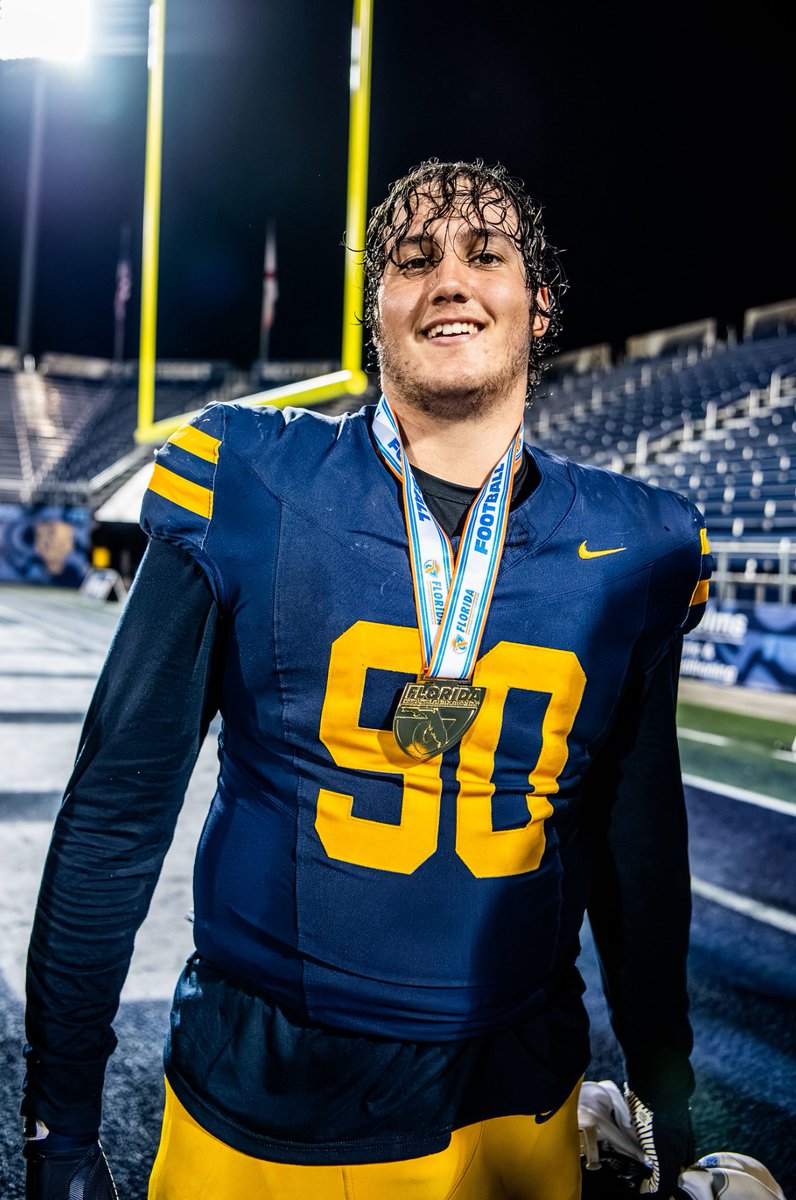 Jbollo12's tweet image. Champions 4 Christ✝️@STA_Football @CoaHarriott #7peat