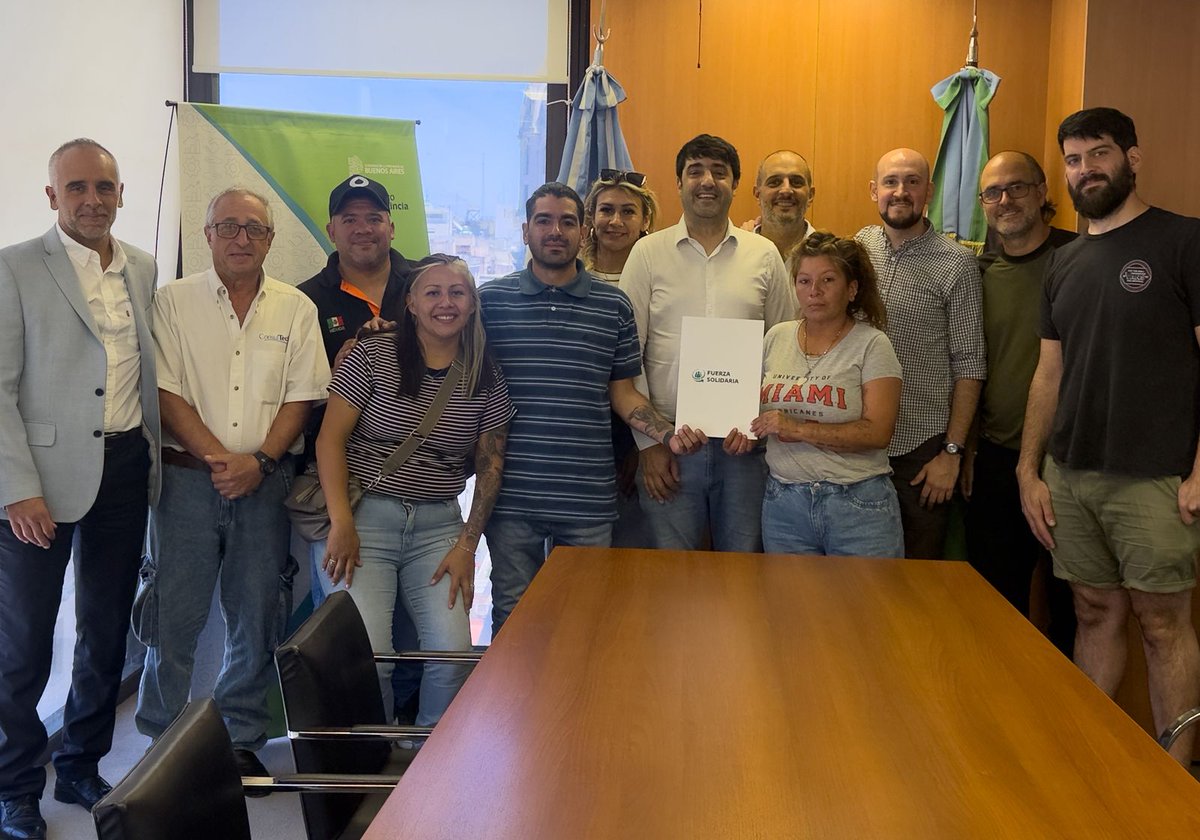 Más crédito e inclusión financiera para el sector de la construcción de la Provincia de Buenos Aires.
Realizamos un nuevo desembolso de créditos por $137.000.000, junto a las autoridades de las entidades que recibirán el financiamiento.