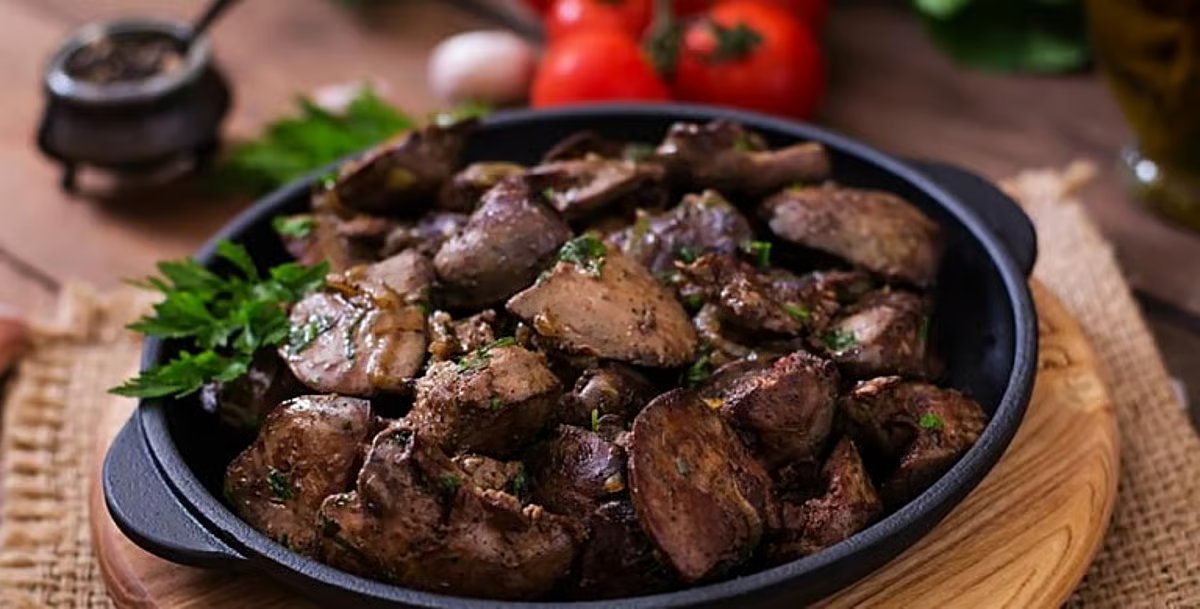 بدر المالكي، أخصائي التغذية الإكلينيكية: الكبدة تعد من أهم المصادر العالية الكثافة بالعناصر الغذائية لغناها بالفيتامينات والمعادن 