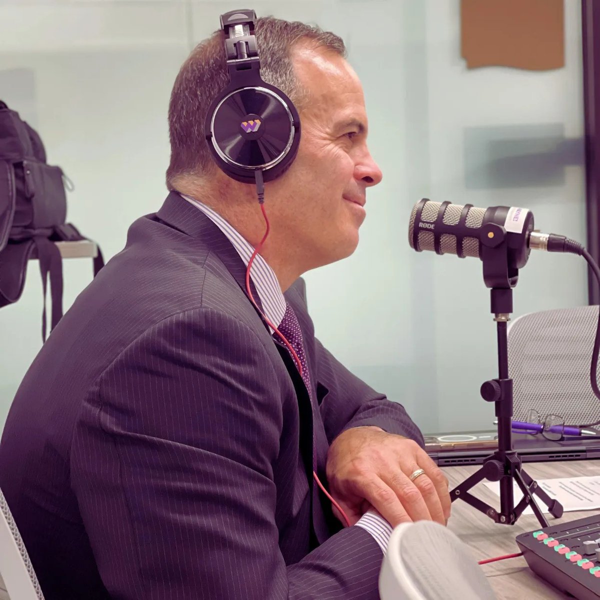 Indy's Giant 90.9, WBDG Radio tweet media