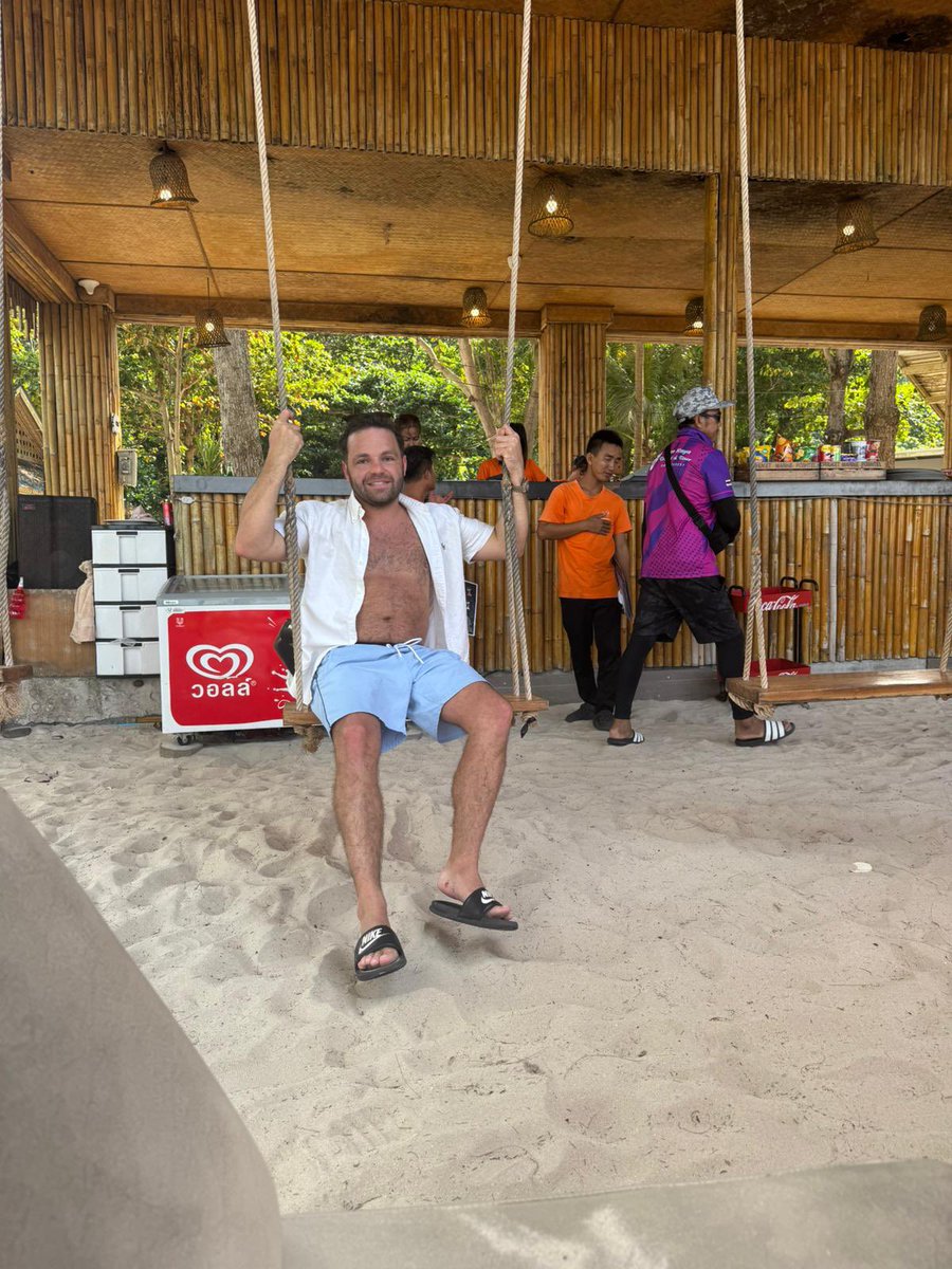 ben_being_ben's tweet image. 