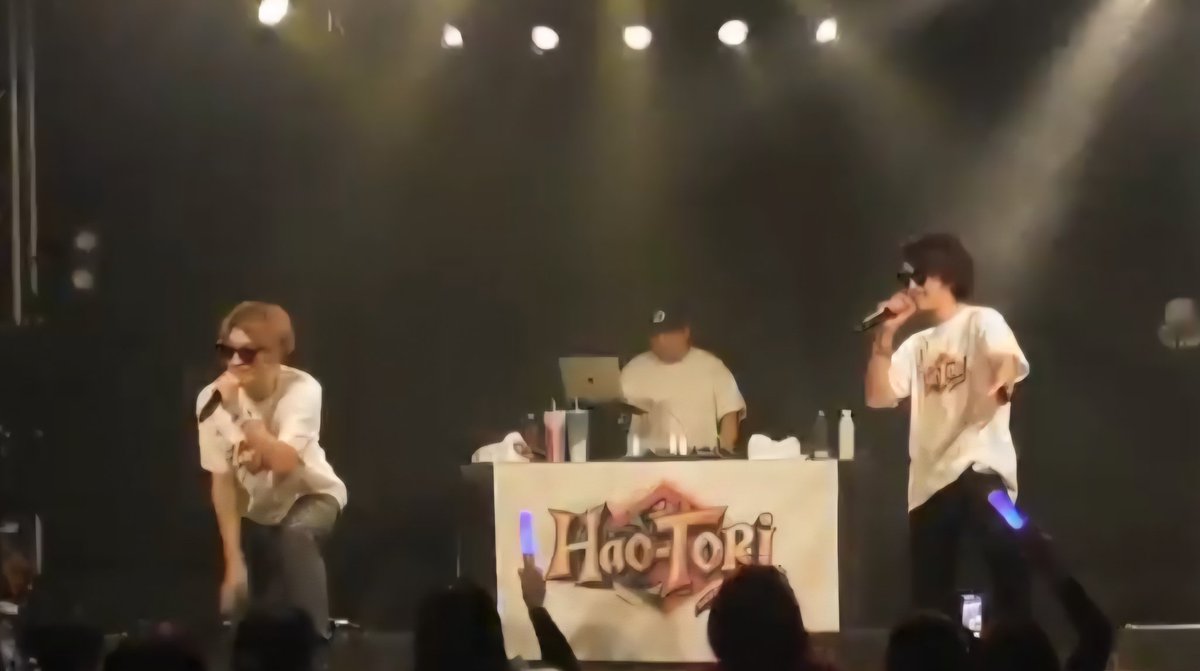 昨日は配信見て楽しかったです。😊 新曲も聴けて良かったです。🤗