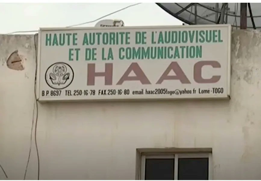 D_Gamedo's tweet photo. #Togo : à l'issue du #Conseil des ministres de ce jour, la HAAC devient #HARC, Haute autorité de régulation de la #communication écrite, audiovisuelle et #numérique avec des prérogatives #considérablement élargies. Elle devient le #régulateur unique et est chargée de garantir l'#équilibre entre liberté d'expression, liberté d'opinion et liberté de #presse, tout en veillant au respect des règles #déontologiques et professionnelles.
#Togo #Tgtwittos #Liberté #Presse #FreeTogo