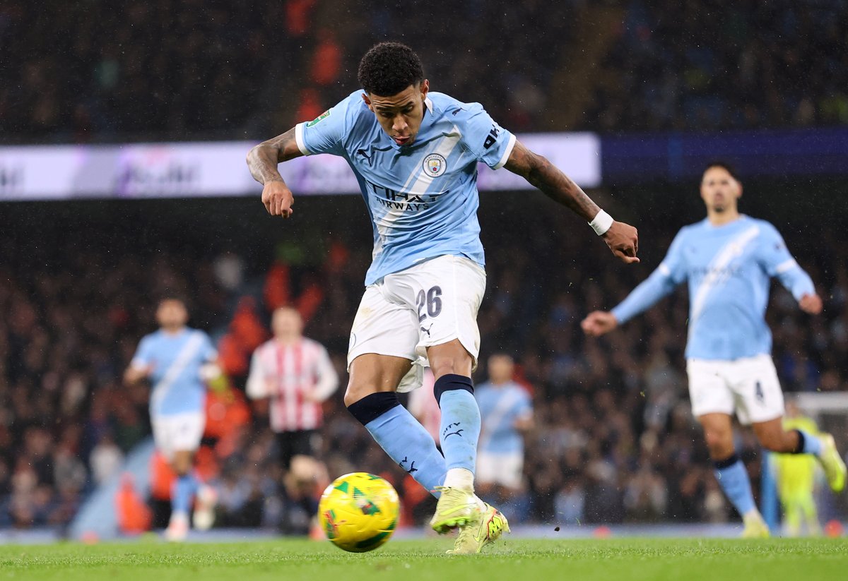 ⚽️ Rayan Cherki
⚽️ Savinho
@ManCity defeat Brentford 2-0 to reach the EFL Cup semi-finals 👏 ht...