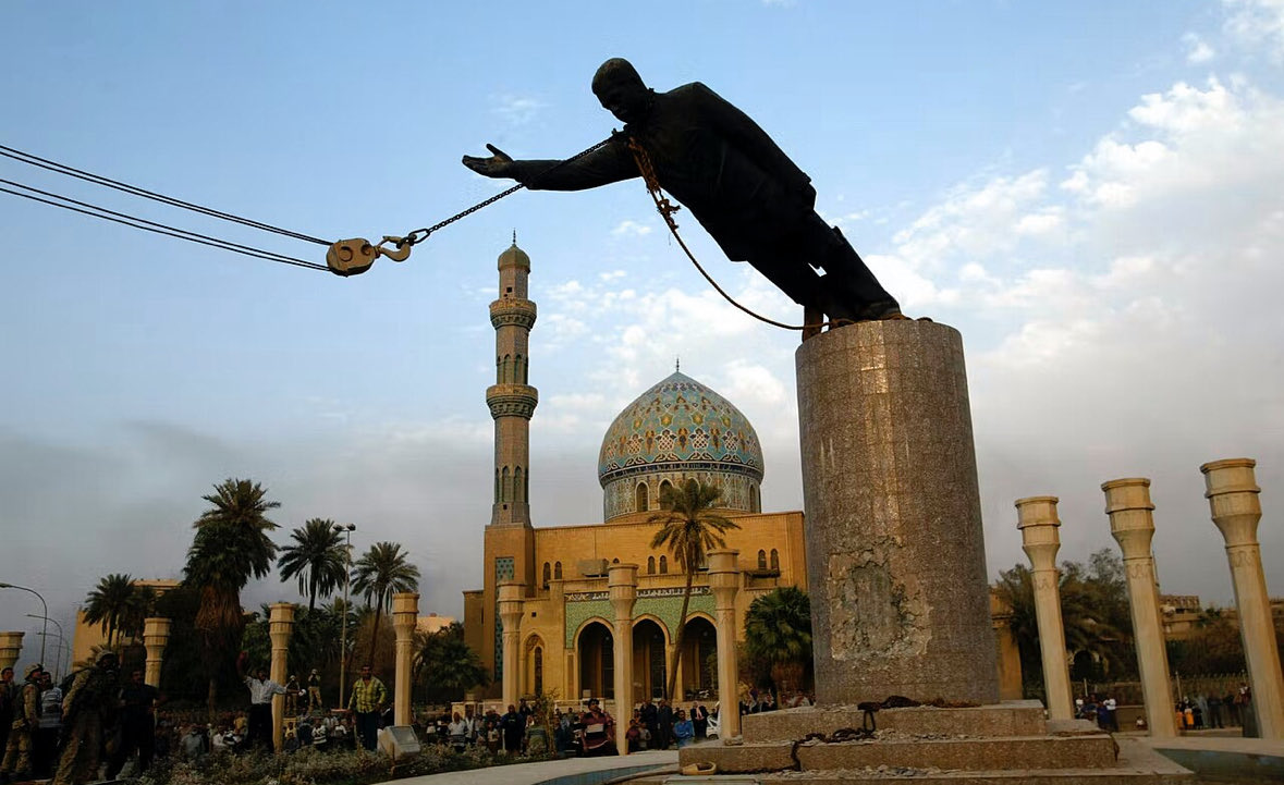 phreespeech's tweet image. Just a reminder that if you support what happened in the first photo but not the second, you’re a hypocrite and a traitor.