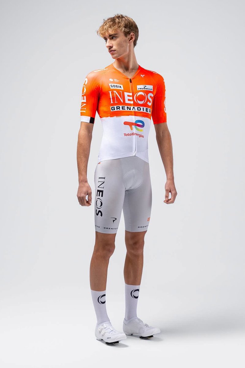 LEGRO's tweet image. Not sure about the new colours?