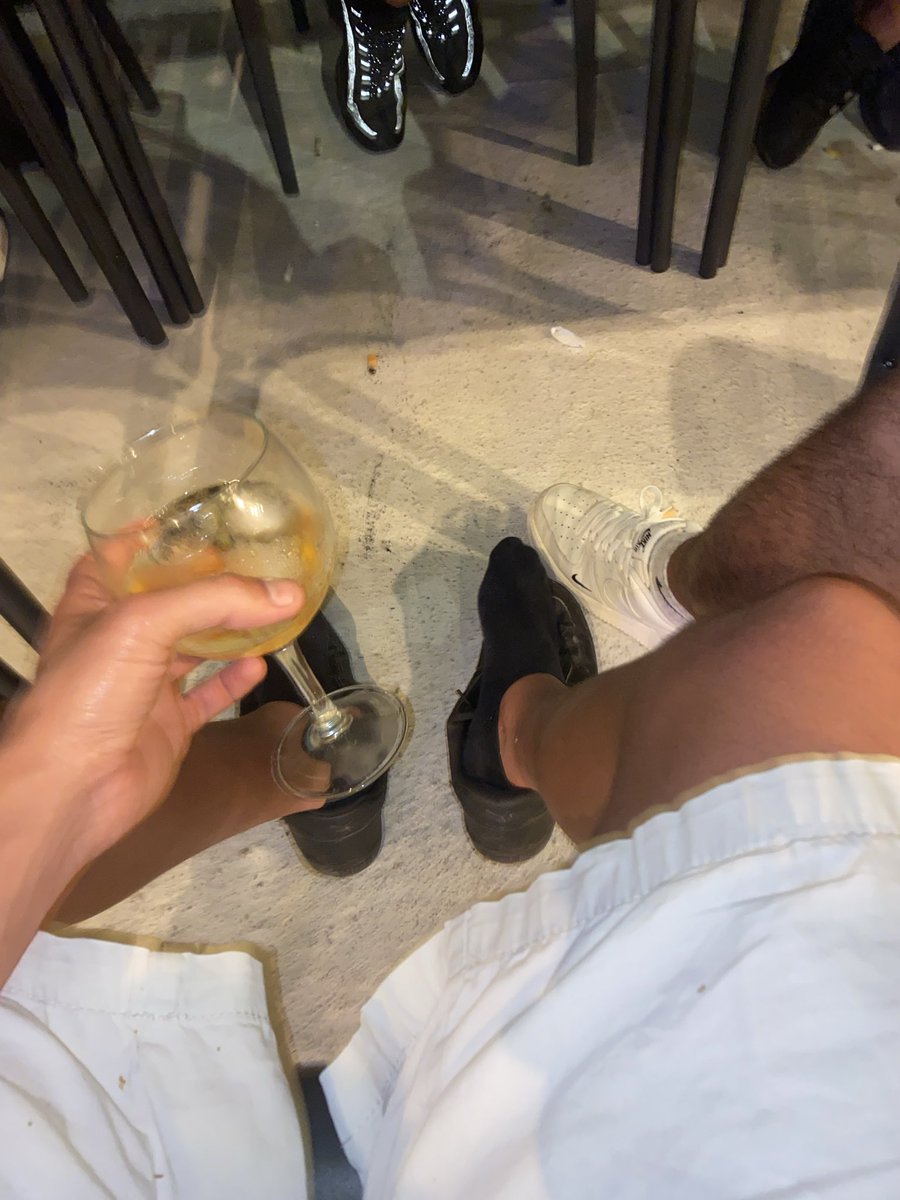 AlphaKariim's tweet image. Solo preocúpate de vaciar tu cartera 🫵🏻💸💸