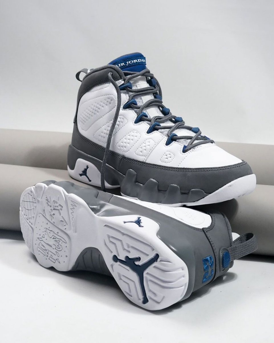 SneakerNews's tweet image. AIR JORDAN 9 "FLINT GREY"
Release Date: January 24th, 2026
Full family sizes confirmed!

Get a closer look &amp;gt;&amp;gt; buff.ly/I4DheyC