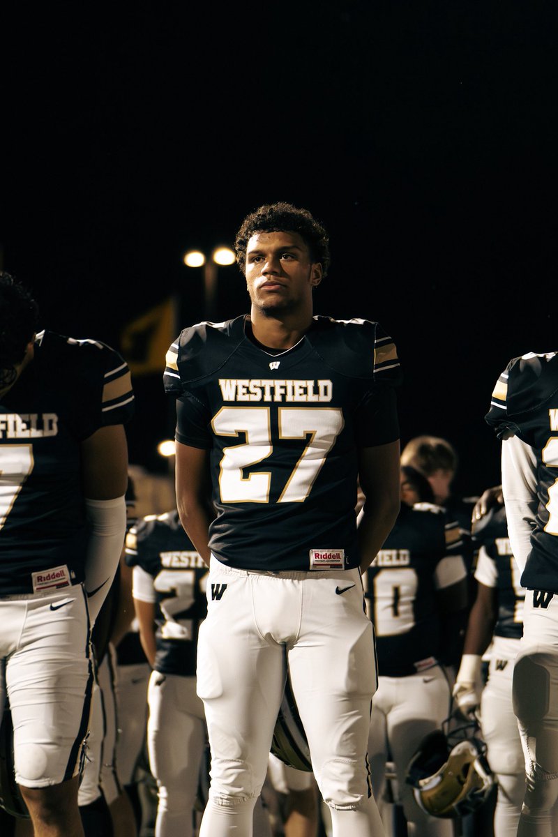 WesleyFlamer's tweet image. Honored to receive First Team All-State LB as a junior and place third in the state voting for DPOY. All GOD!!
@ScottVossler @WFBulldogFB