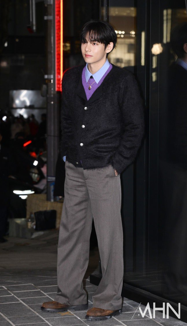 2025.12.17 メディアニムおまとめ㊶ ☆ BTSのV、“心をいっぱい込めた