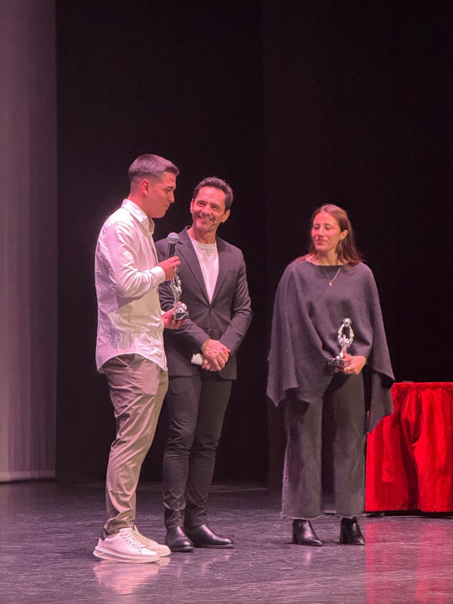 Enhorabuena a todos los galardonados en la XXVI Gala del Deporte de Arganda. Un merecido reconocimiento tras un año de esfuerzo, constancia y pasión. El deporte es duro, pero pocas cosas resultan tan gratificantes como alcanzar las metas que uno se propone. 💪🏅