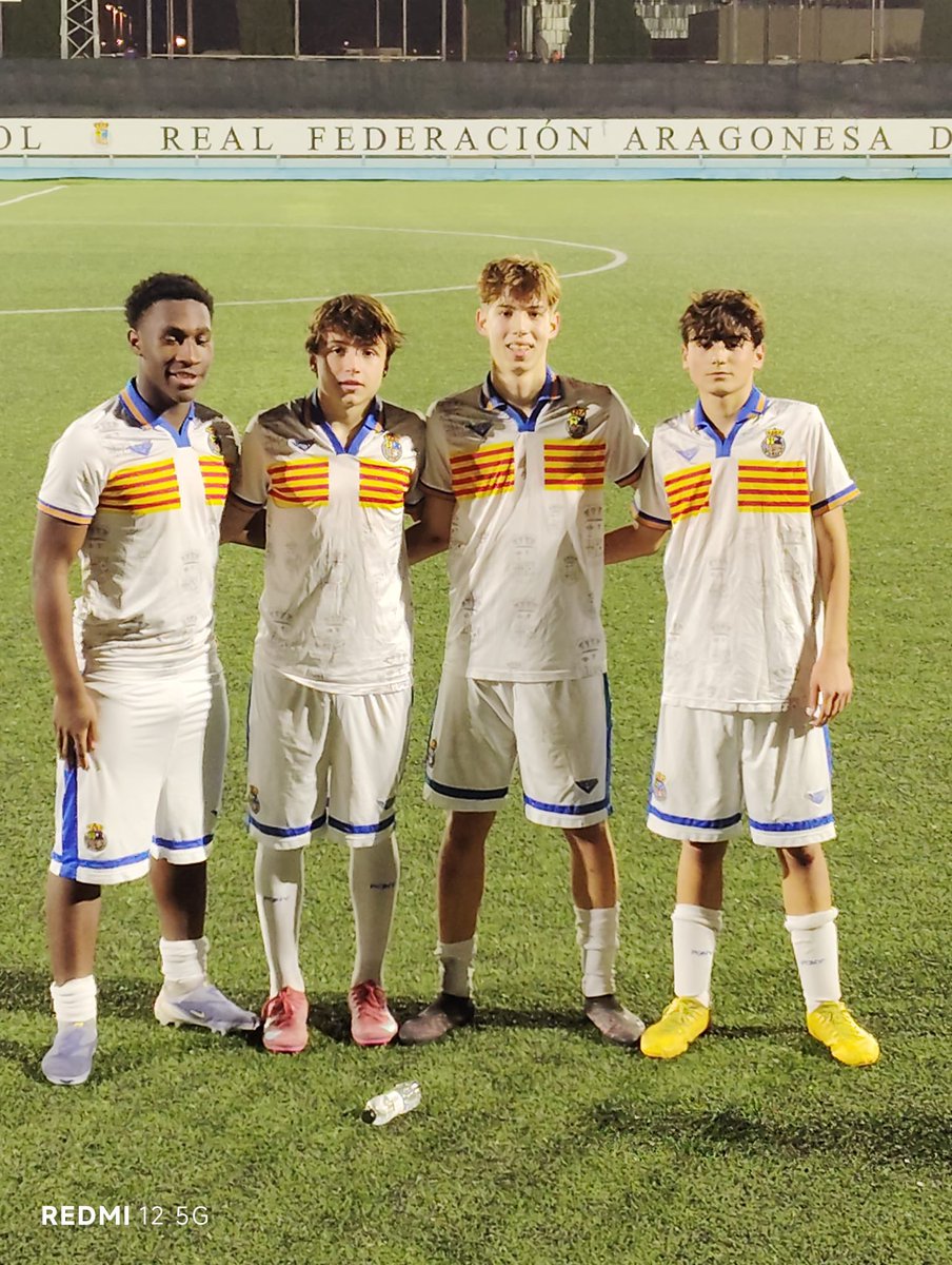 🔵 ¡NUEVE jugadores del CD Oliver han entrenado esta tarde con las distintas Selecciones de Aragón!

1️⃣2️⃣ Sub 12: Enzo Sierra y Gael Ansón. 

1️⃣4️⃣ Sub 14: Javier Gil, Miguel Pellejero y Hugo Marco. 

1️⃣6️⃣ Sub 16: Jesús Pastor, Rodrigo Civera, Marcos Bielsa y Mateo Royo.