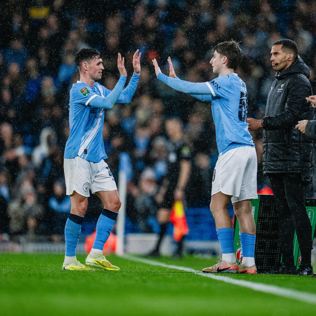 ManCity's tweet photo. A special moment ✨

Congratulations, Charlie 🩵 https://t.co/FR1912efF0