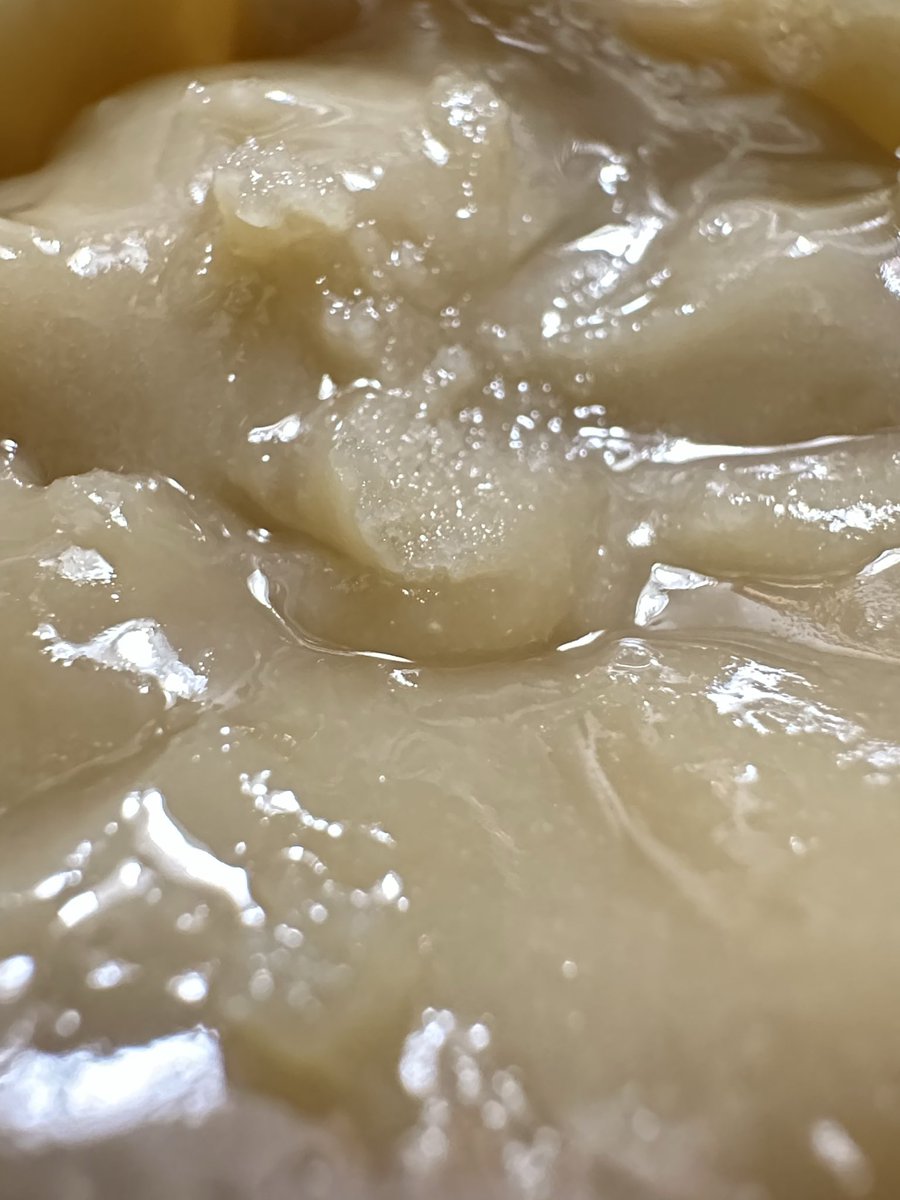 RealDealResin's tweet image. Big pharma doesn’t want you to know the true cure to depression is resin