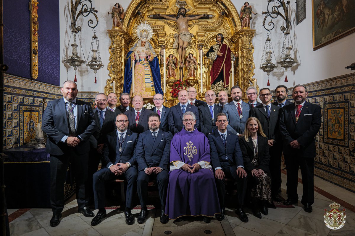 Hermandad de la Exaltación tweet media