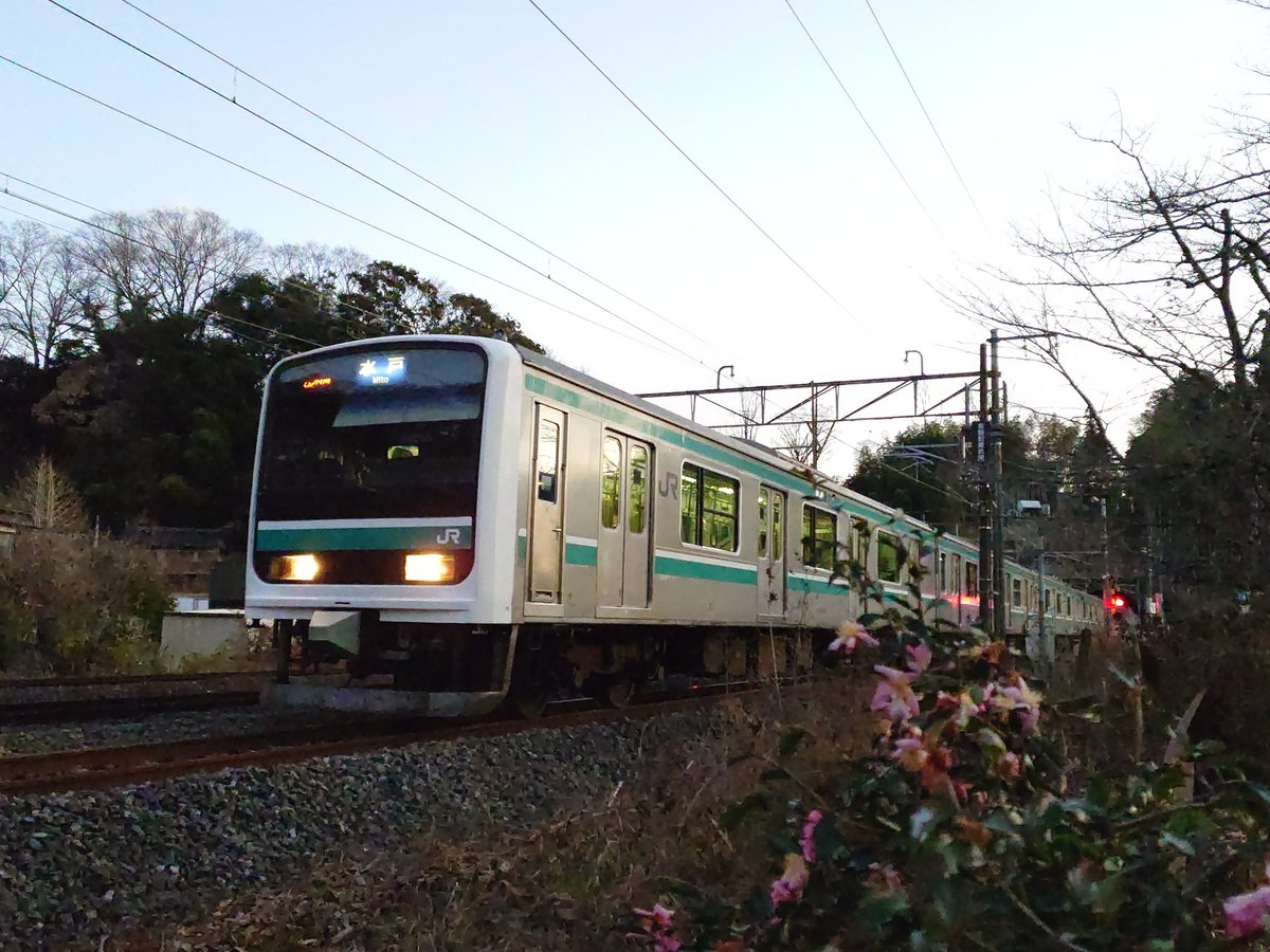 鉄道のある風景 (@tetsuarufuu) / Posts / X