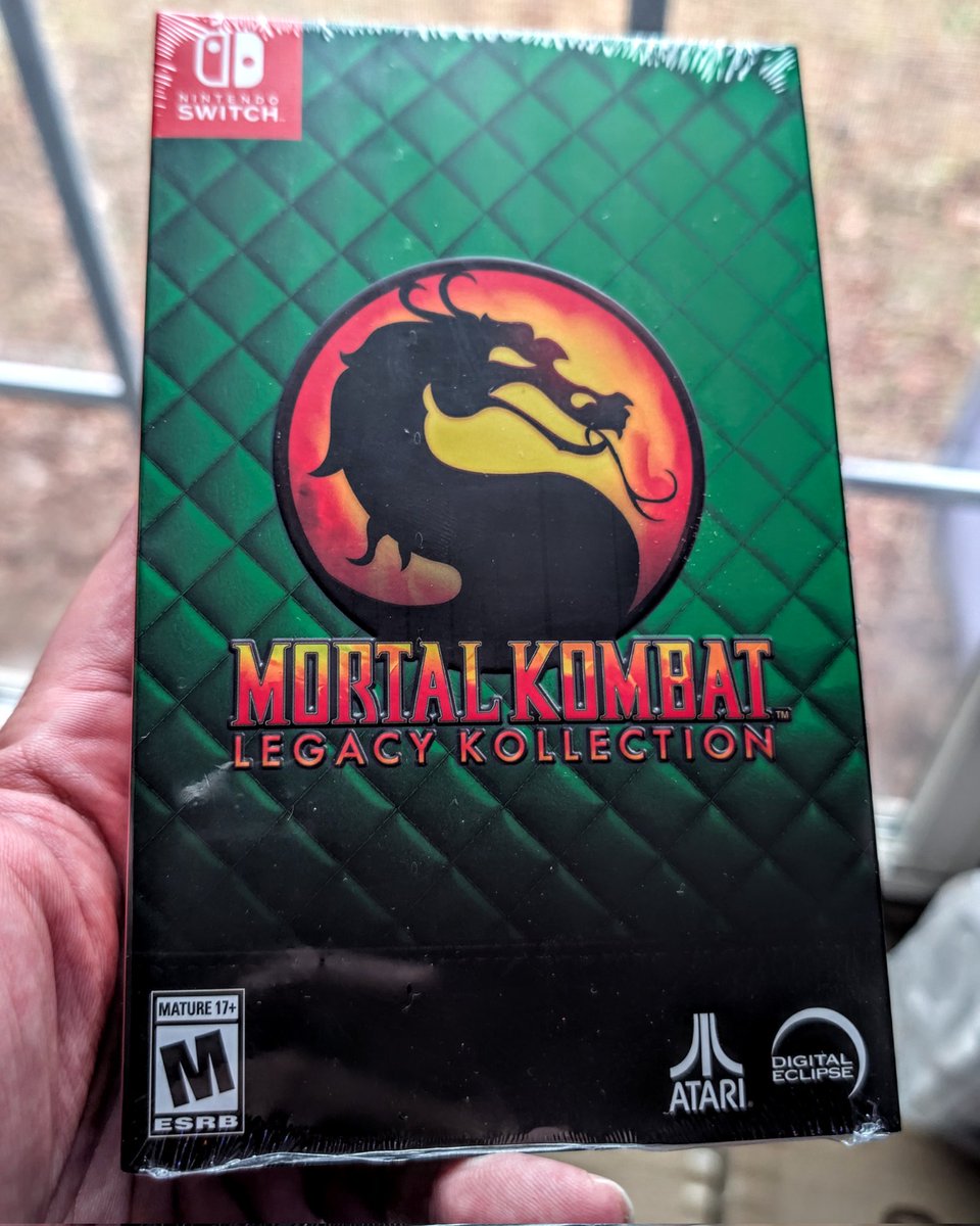I got the #MortalKombat Legacy Kollection <a href="/atari/">Atari</a> exclusive Reptile box! FIGHT!