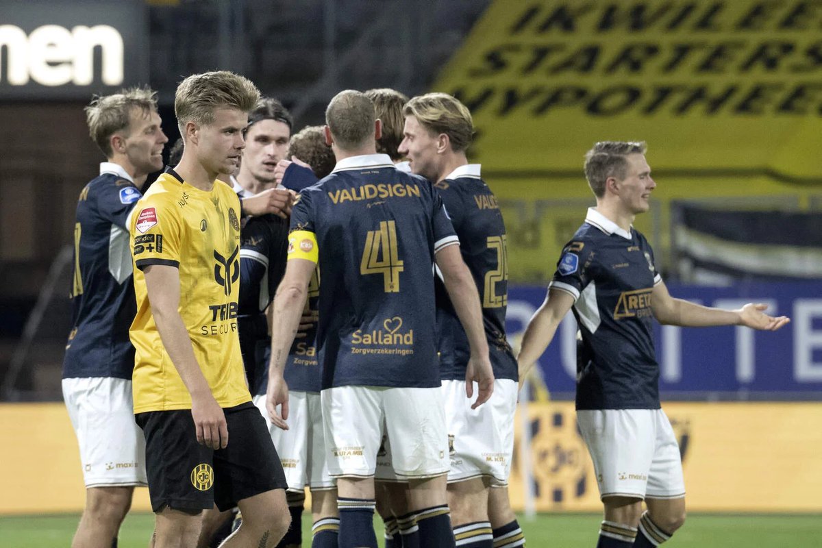 oranjefussball's tweet photo. Der Pokalsieger der Saison 2024/2025 erreicht die nächste Pokalrunde: Die #GoAheadEagles setzen sich beim Zweitligisten #RodaJCKerkrade mit 3:1 im Elfmeterschießen durch.

#KNVBbeker #RODGAE https://t.co/S6xciDtaTy