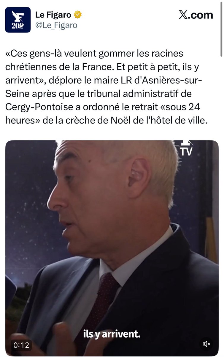 ncadene's tweet image. Un mensonge de +
La réalité est que lui et d’autres instrumentalisent la crèche pour en faire un instrument identitaire.
Avant les années 2000, il n’y avait PAS de crèches dans les mairies,sauf exceptions culturelles TOUJOURS autorisées.
La règle est LA MÊME depuis 1905.
#Laïcité