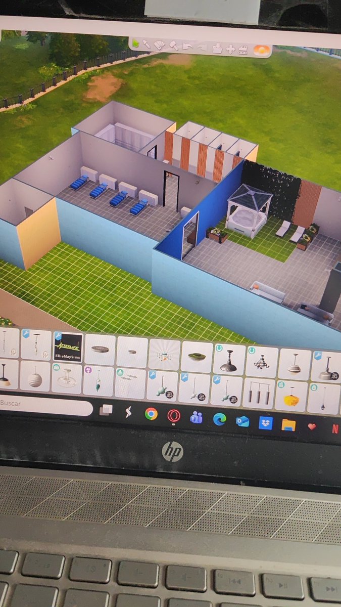 Pato_Caido's tweet photo. La Casa de los Gemelos en los sims 4. Me llevó un rato hacerla ya que tuve que mirar muchos vídeos para poder ver bien cada zona✨

@ZonaGemelos 
#LaCasaDeLosGemelos https://t.co/9MM7kjkjop