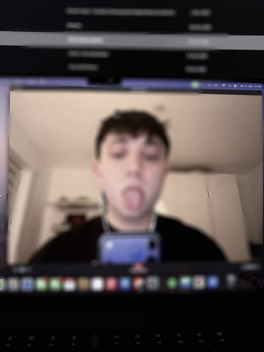 Alticute tweet media