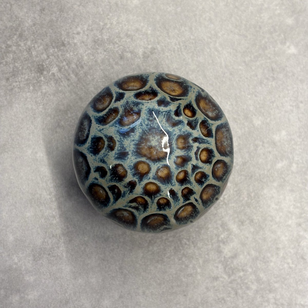 jossyconway's tweet photo. Ohh this is just gorgeous! 
a different little salt shaker! Just out of the kiln this morning! https://t.co/fnd5Zd98dN