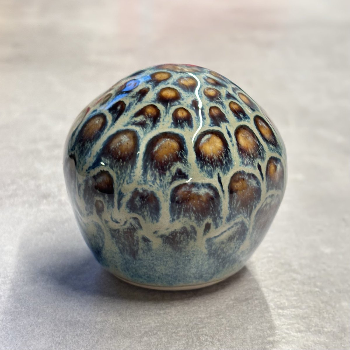 jossyconway's tweet photo. Ohh this is just gorgeous! 
a different little salt shaker! Just out of the kiln this morning! https://t.co/fnd5Zd98dN