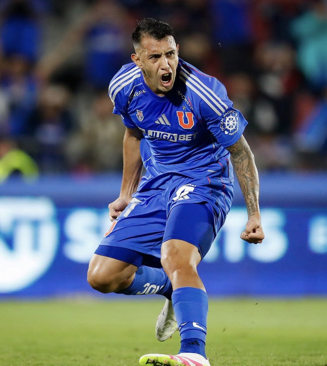 🔁 Rodrigo Contreras busca seguir a toda costa en la Universidad de Chile. 

Si bien Millonarios realizó la aproximación con posterior primera oferta, esta habría sido considerada baja.

Tucu esperará hasta el 20 de diciembre, fecha que la U puede ejercer compra.

<a href="/Cooperativa/">Cooperativa</a>