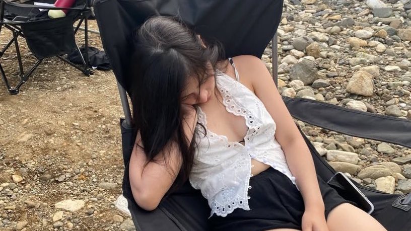 augstira's tweet photo. aza never beating the sleepyhead gf allegations https://t.co/OdTSv2jAfm