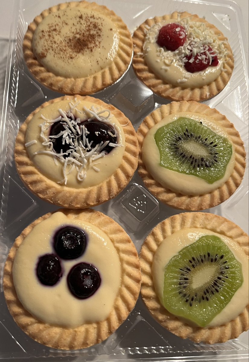 EndemicPrepared's tweet photo. Merry Taramismas π π₯ π· π¦π¦πΊ
#LongCovidChristmas
#CovidKilledHolidays
#FoodForDays https://t.co/x04w58MK5r