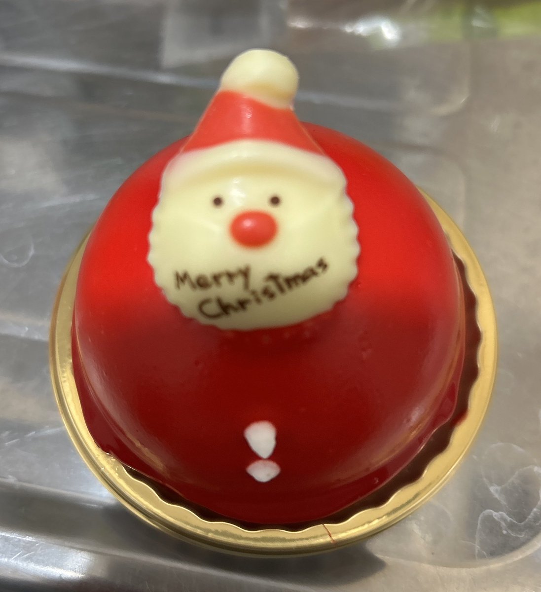 24、25出勤したから、バイト先でケーキ食べたー！
クリスマスの出勤も悪くない……