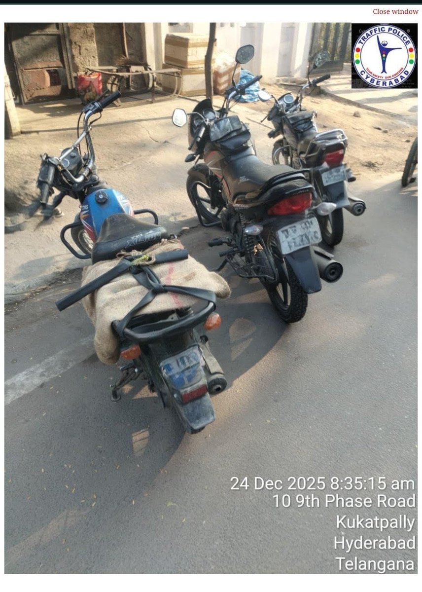 chirutapal's tweet photo. Despite no No-Parking sign or obstruction, I was fined for briefly parking near a shop.

In areas without designated two-wheeler parking, where are common citizens expected to park for short errands?
Requesting clarification. @CYBERABADTRAFF1 @HyderabadTraff1 https://t.co/DV77BVnrP2