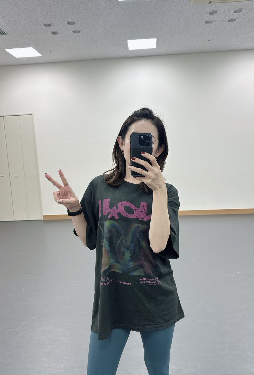 昨日の余韻でふわふわしてる🤤 動画とかも載せたいのにまだ載せてない