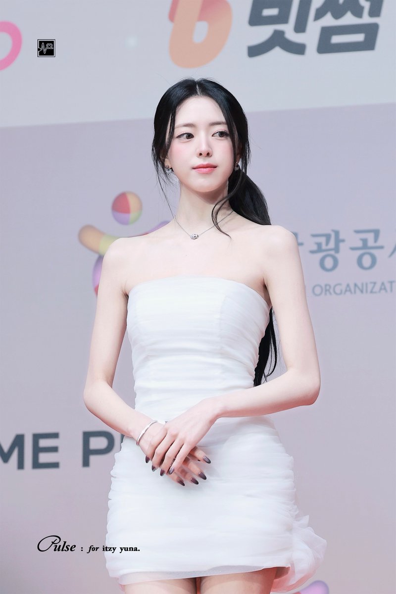 Pulse_1209's tweet image. 251225 #유나 #YUNA #있지 #ITZY