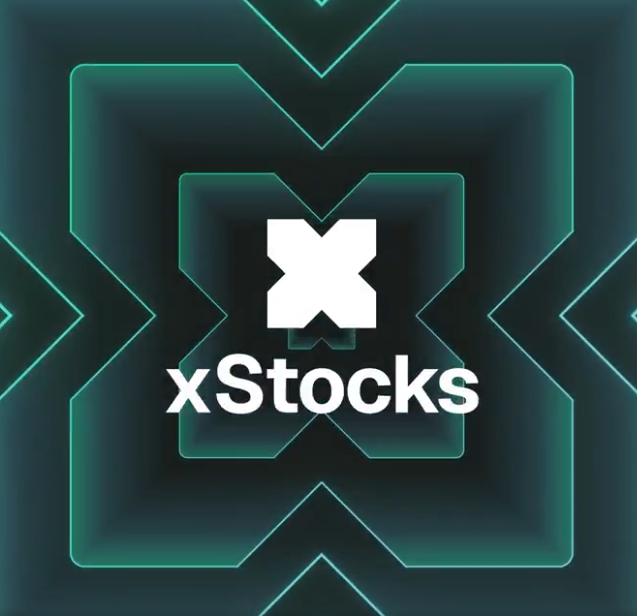 기존 주식 시장이 거래 시간과 최소 투자 금액으로 제한되는 반면 xStocks 토큰화 주식은 24/7 무중단 거래와 소액 단위 투자로 진입 장벽을 낮춘다. 
온체인 정산은 클리어링 지연 없이 즉시 투명성을 보장하며 규제 준수 보관과 자동 컴플라이언스를 통해 안정성을 확보! 나아가 거래 비용과 유동성