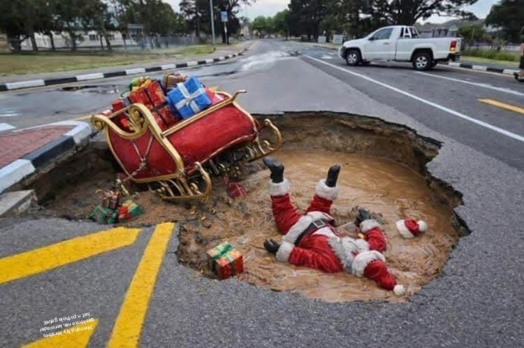 Unfortunately father Christmas hit a pothole in Joburg..expect heavy present delays!! 🎁 😔