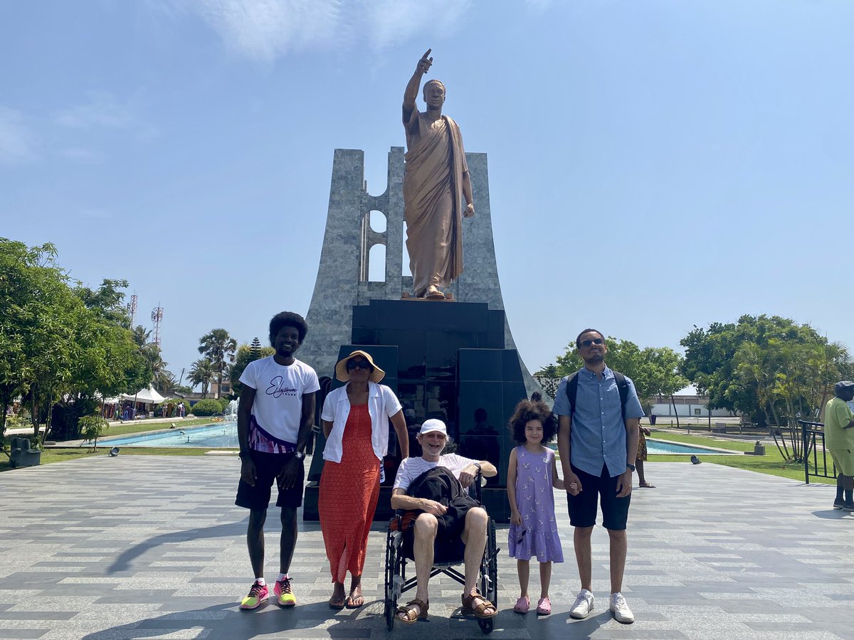 elysiumtoursgh's tweet image. From United Kingdom 🇬🇧 to Kwame Nkrumah Memorial Park and W.E.B Du Bois Memorial Centre. 🇬🇭🌍

Follow Elysium Tours - Ghana  for the best Travel Experience in Ghana 🇬🇭 

#tourguide 
#elysiumtoursgh 
#creatingmemories 
#bridgingcultures 
#visitghana 
#decemberinghana