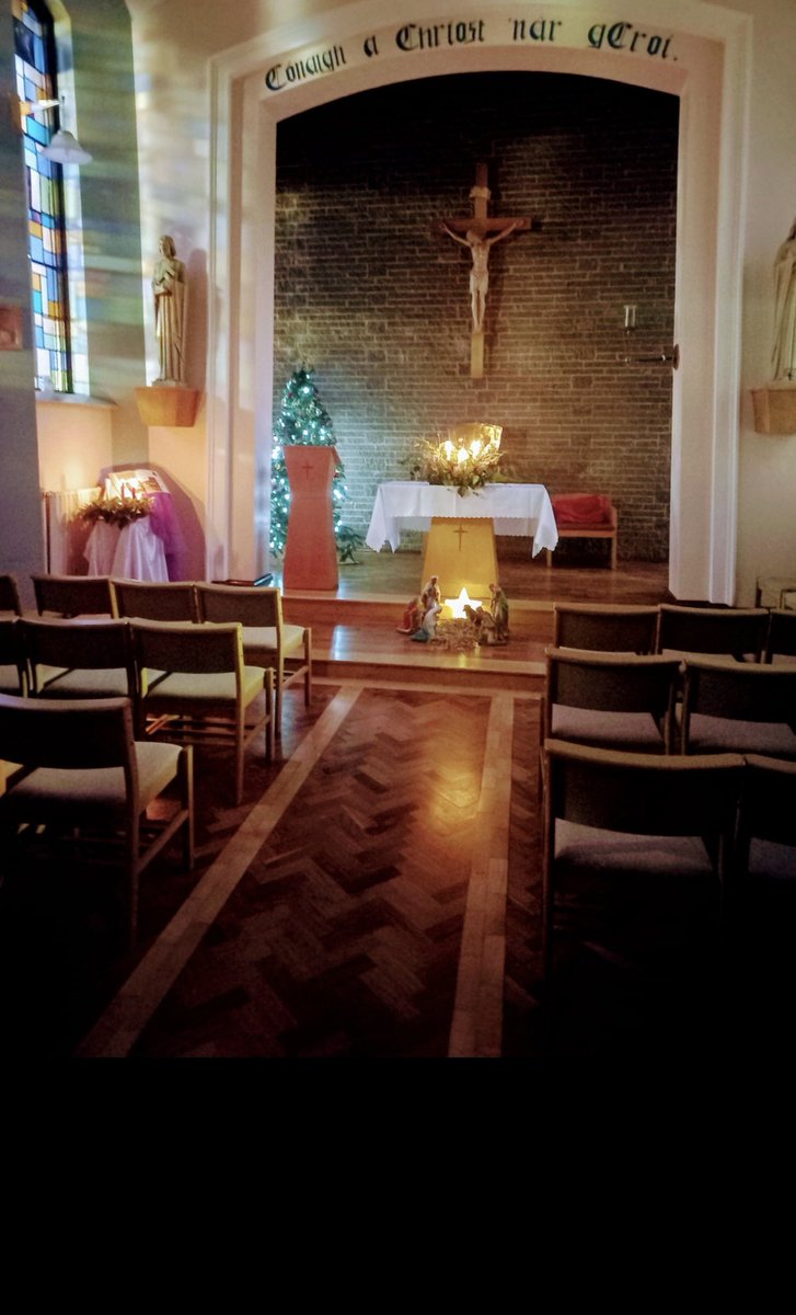 Blessed Christmas to the staff, students, and families of Coláiste Rís. May Christ’s birth bring peace and joy to our entire community. Stay safe! 🎄✨ <a href="/ERSTIRELAND/">ERST</a>