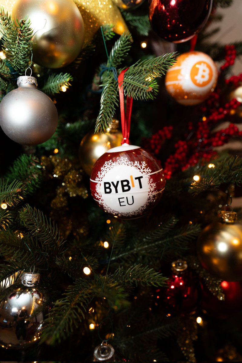 What an evening last Friday at the <a href="/BybitNL/">Bybit NL</a> office! 🇳🇱
The <a href="/BybitEU/">Bybit EU</a> VIP End-of-Year event was full of great vibes, meaningful conversations, and a glimpse of what’s coming next 👀
Here’s to a big 2026 for Bybit EU!