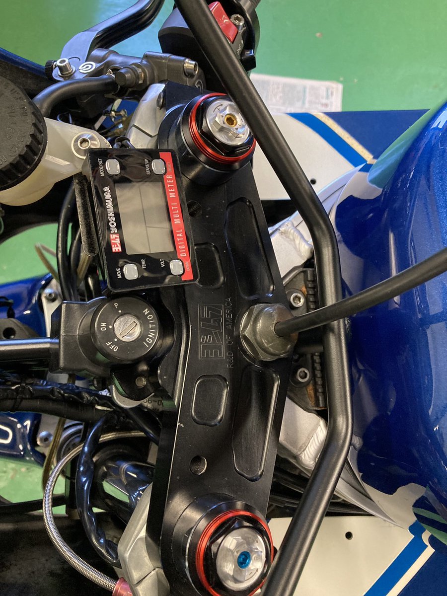 garuda_inc's tweet photo. アサカワスピード様(横浜市青葉区)
にて、BITUBO JBHフロントインナーカートリッジKITをGSX-R1100 に装着して頂きました。(GSF1200フォーク使用)
https://t.co/b0GcptugpT にてご確認お願いします。
#ASAKAWASPEED #bitubo #GARUDA #GSXR1100 #GSXR #GSF1200 #SUZUKI #油冷 https://t.co/wwNEQTcI5U
