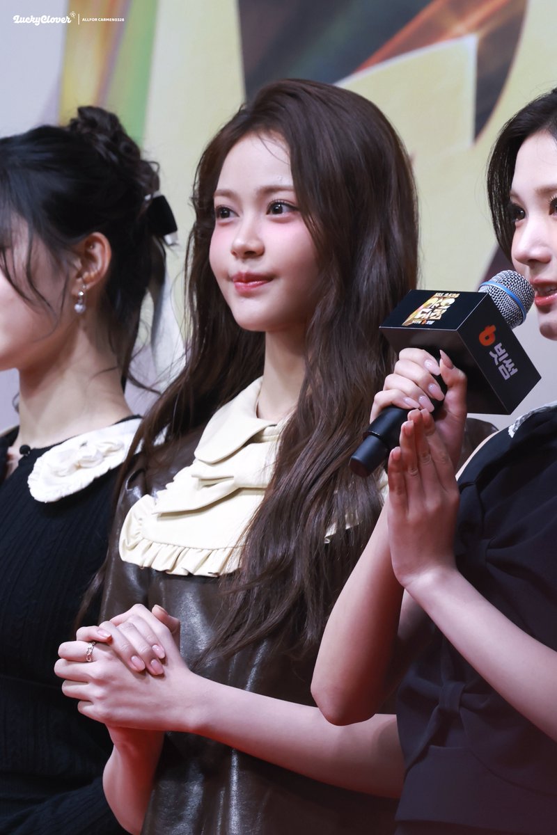 251225

#Hearts2Hearts #하츠투하츠 #H2H
#CARMEN #카르멘