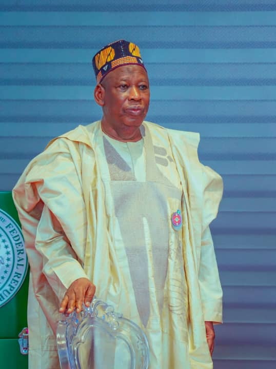 bashirdaha327's tweet image. Happy Birthday To You 🌹🎉💫