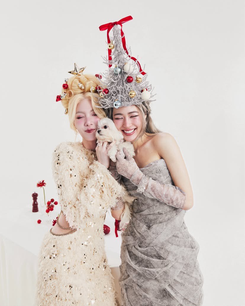 nongplaaaaa's tweet photo. กรี๊ดดดดดด ป้าฟออินฟินมากก ฮ๊อปป ปีนี้หลิงออมคริสต์มาสธีมคู่จริงแกกก อร๊ายยย หวานเจี๊ยบมากก https://t.co/cFBZmHXl2N