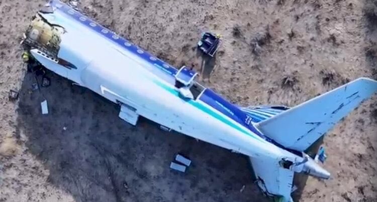 DEminrustamov's tweet photo. One year has passed since the tragic crash of an #Embraer 190 passenger aircraft operated by Azerbaijan Airlines (#AZAL) on the Baku–Grozny route near the city of Aktau.

As a result of the crash, 38 people lost their lives.

May they rest in peace! https://t.co/mTBu6etgIL