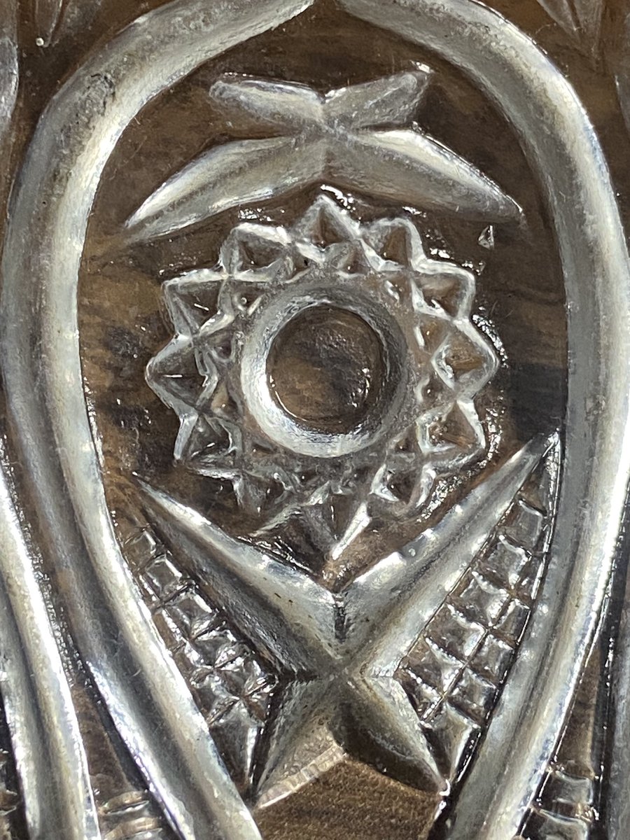 本日もありがとうございました。
明日26日から29日まで臨時休業いたします。
30日〜1月4日は営業します。いつも通り12時〜17時で、メニューもいつも通りです。
慌ただしい時期、一息つきにお立ち寄りください♪